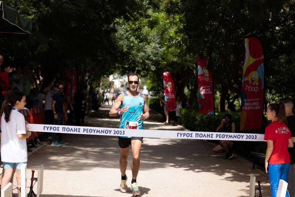 Μεγάλη συμμετοχή και όμορφες εικόνες στον 13ο Γύρο Πόλης Ρεθύμνου (pics) runbeat.gr